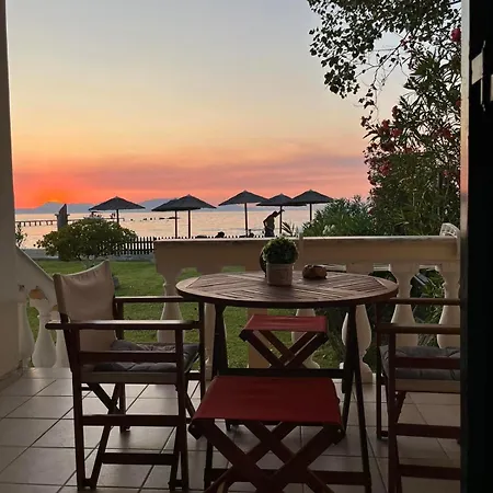 Sea Breeze Apartment
